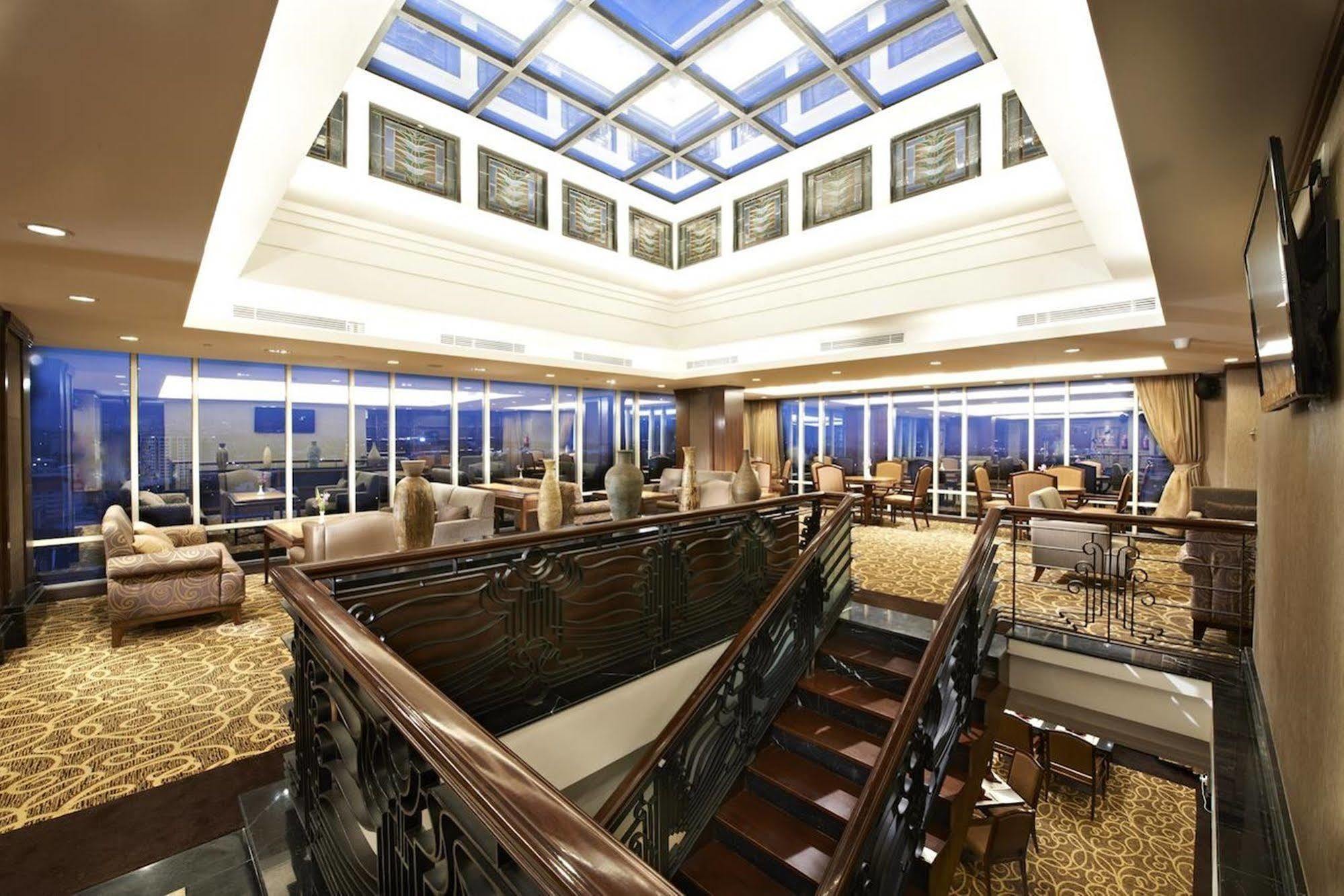 El Royale Bandung